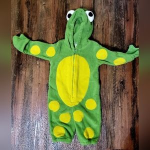 Baby frog costume